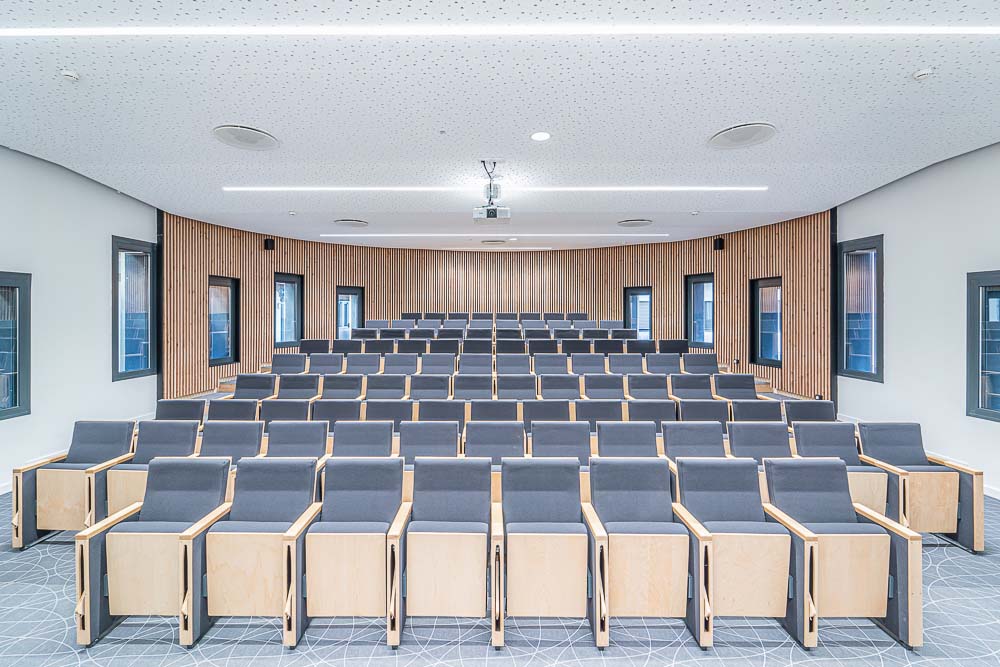 Architecture (Lyon) – Reportage pour l’agence Chabanne : le Neuropôle de Bron Chabanne Neurocampus De Bron BD 3 2