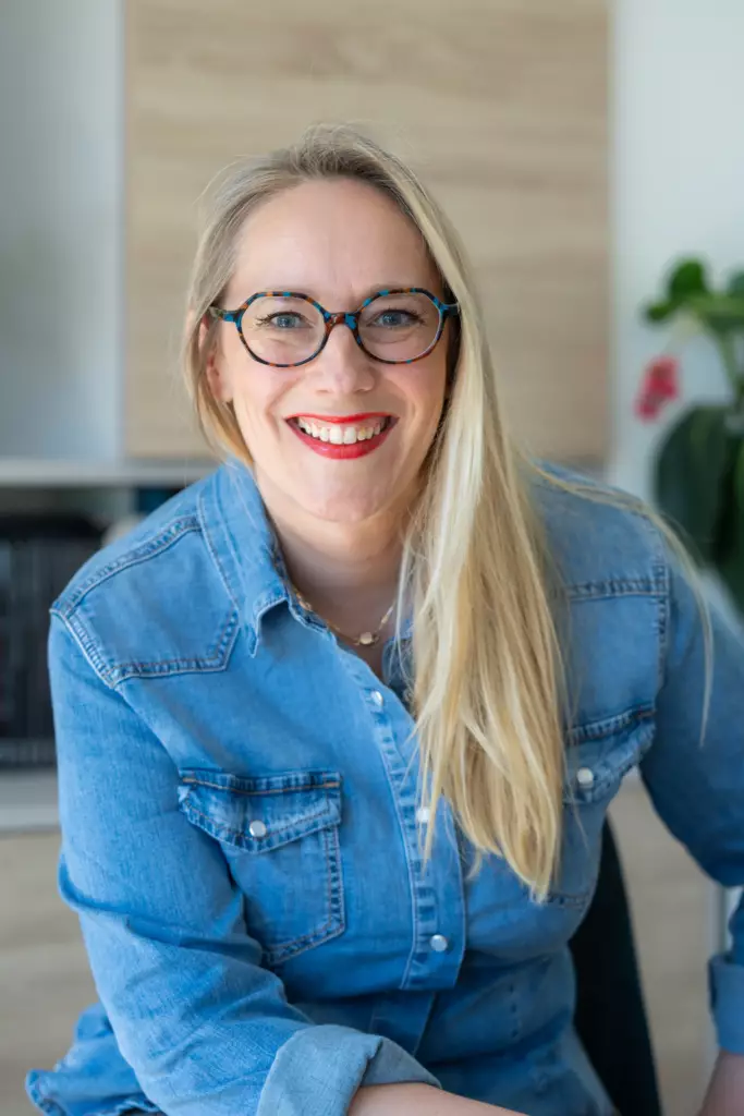 Elisa Brousset BD 3 Resultat 683x1024