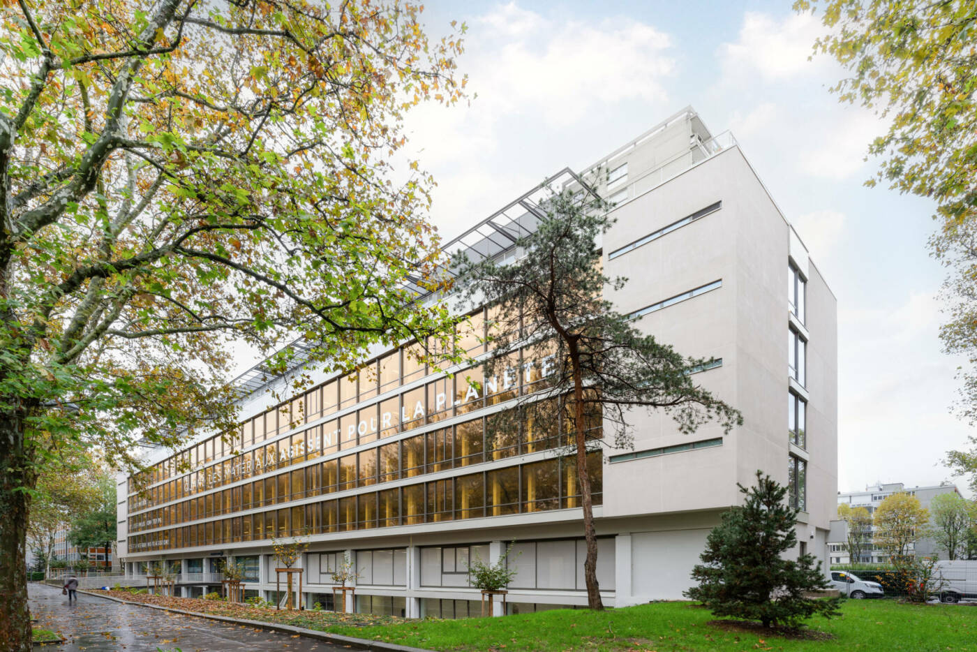 Photographe d&rsquo;architecture : Bâtiment de l&rsquo;entreprise Materi&rsquo;Act