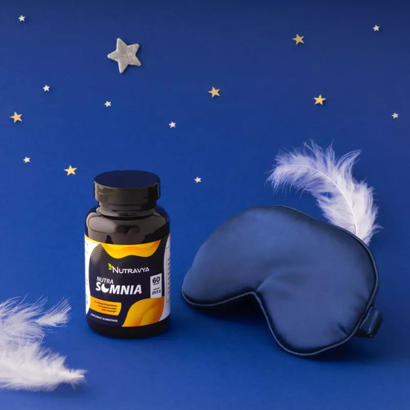 Photo de produit (compléments alimentaires Nutravya) mis en scène. © Bertrand Perret