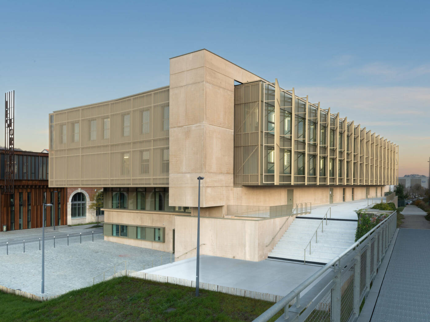 Architecture : Bâtiment universitaire réalisé par Igrec Ingénierie