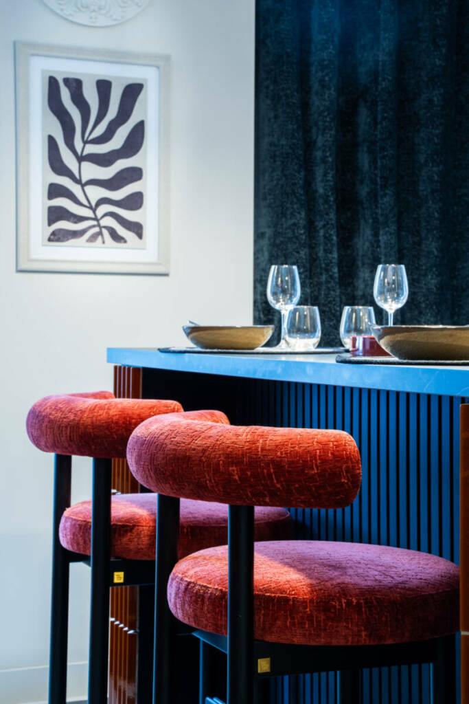 10 24 host inn bd 5373