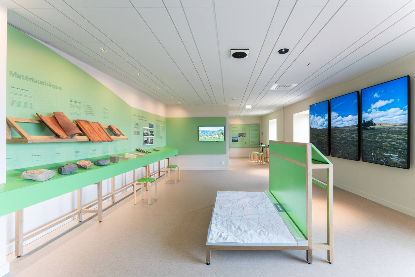 Photographie d'architecture - scénographie du musée l'Orée de Fil en Liens à Cervières